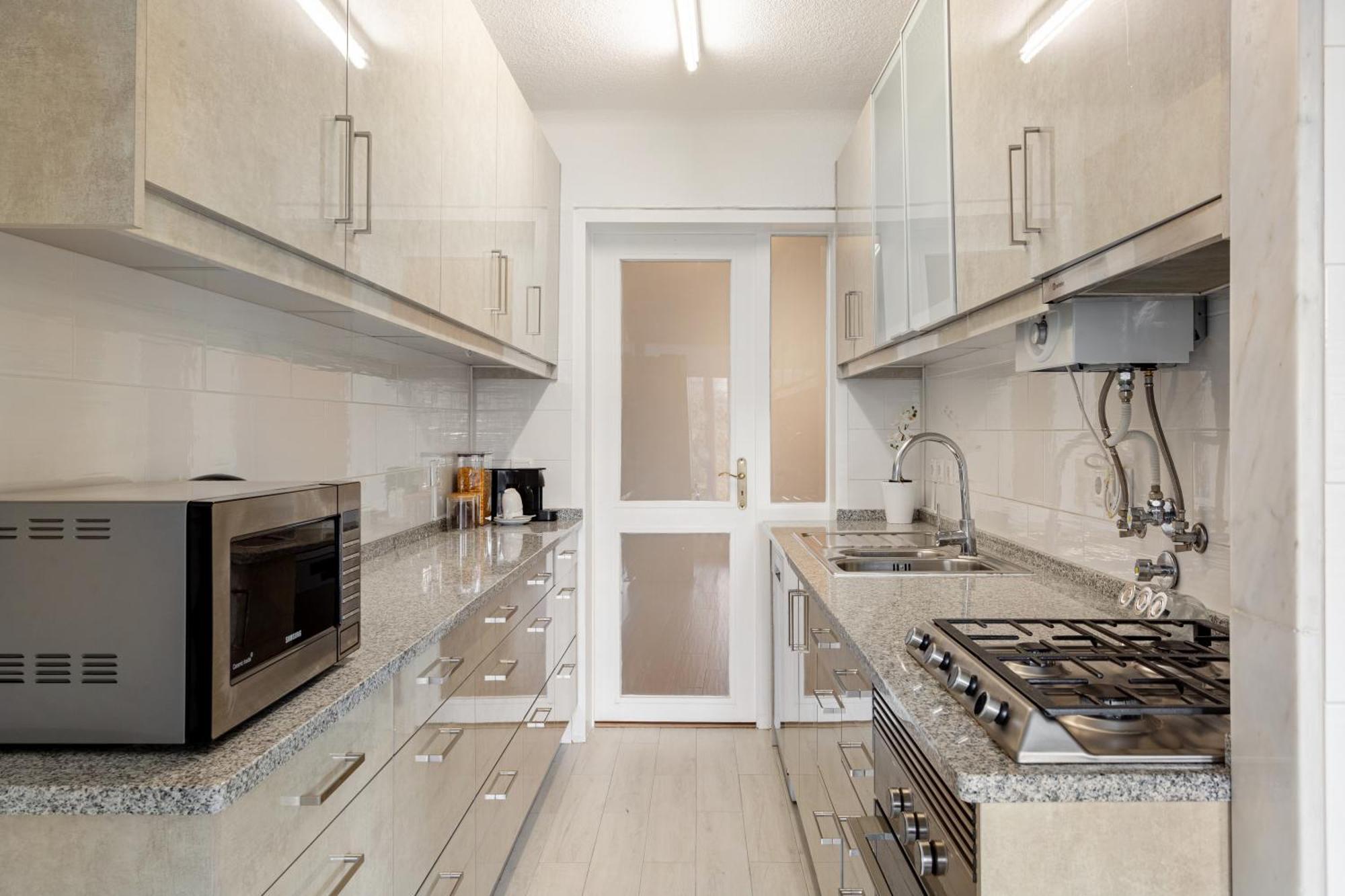 Apartamento Wfh Urban Retreat At Carnide